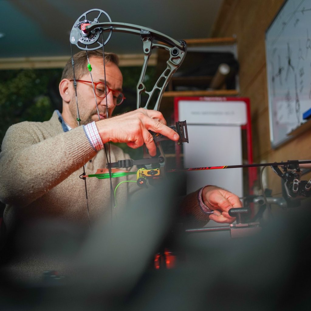 optimisation-dun-arc-compound-par-vincent-lalande-pour-la-chasse-a-larc-ou-le-tir-a-larc-sur-cibles